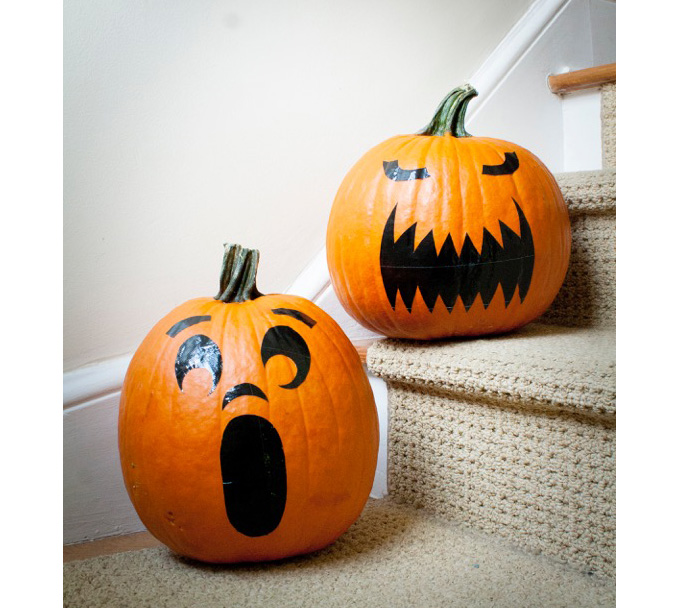 diy-duct-tape-jack-o-lantern